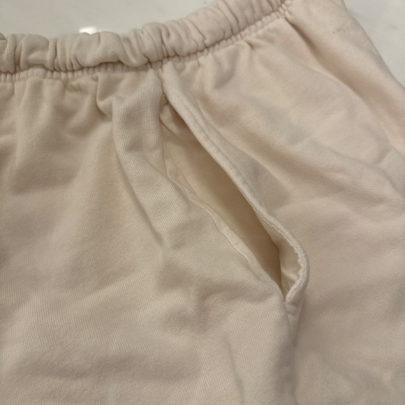 Daily Drills Sand sweatshorts - Picture 3 of 7